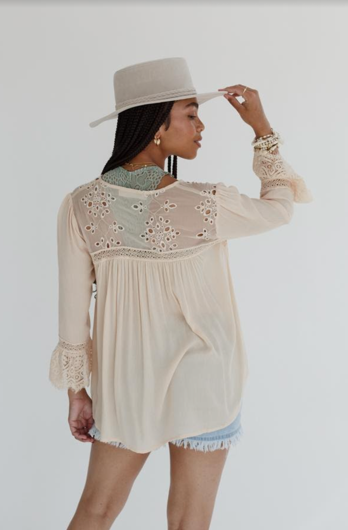 Poppy Eyelet Flowy Lace Top Dove
