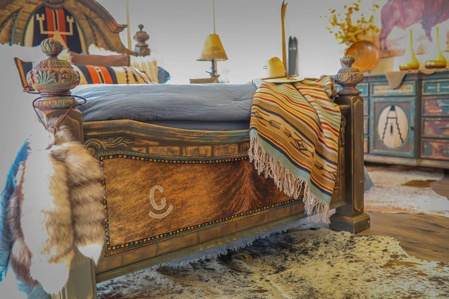 Alamo Queen Bed Set - SOLD