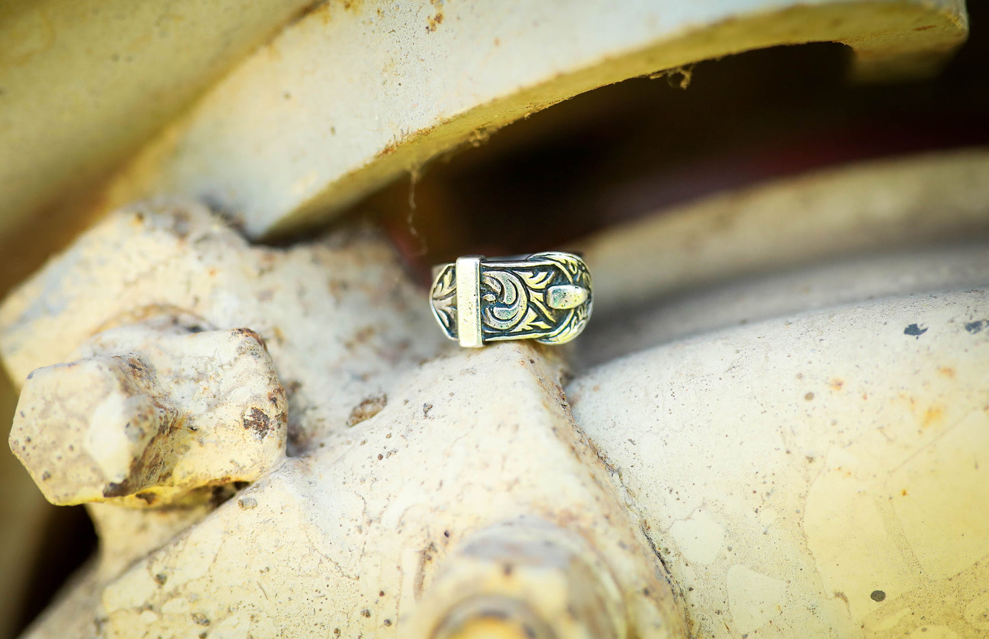 Tooled Buckle Sterling Silver Ring
