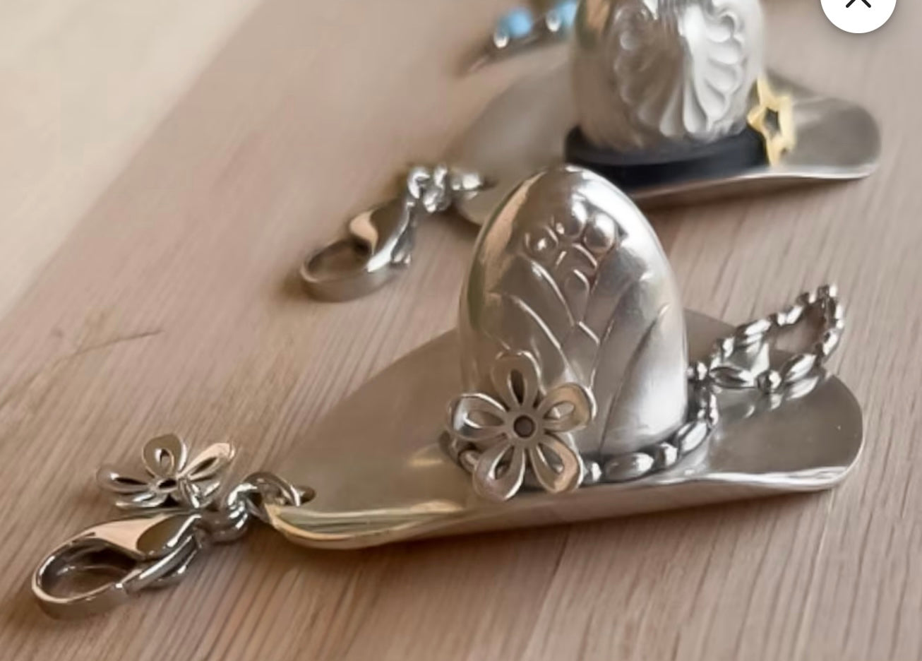 Vintage Silver Cowboy Hat Charm - Silver Daisy