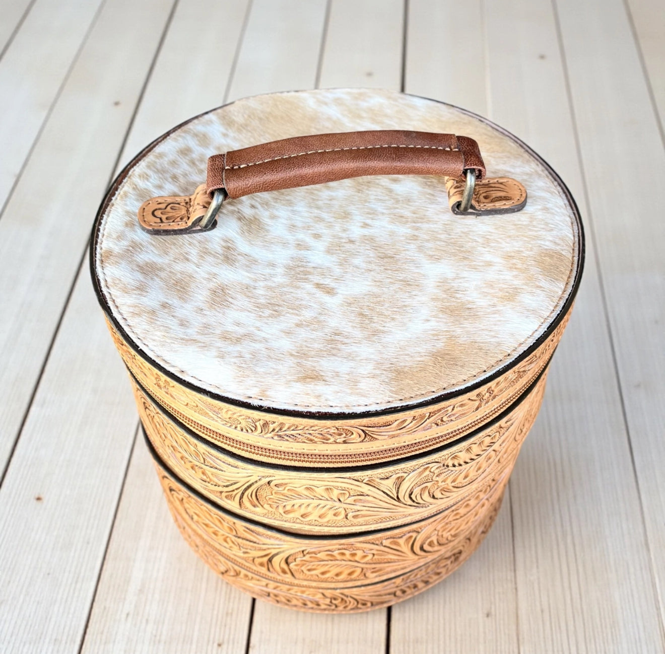 Hand Tooled Leather Jewelry Case - Tan