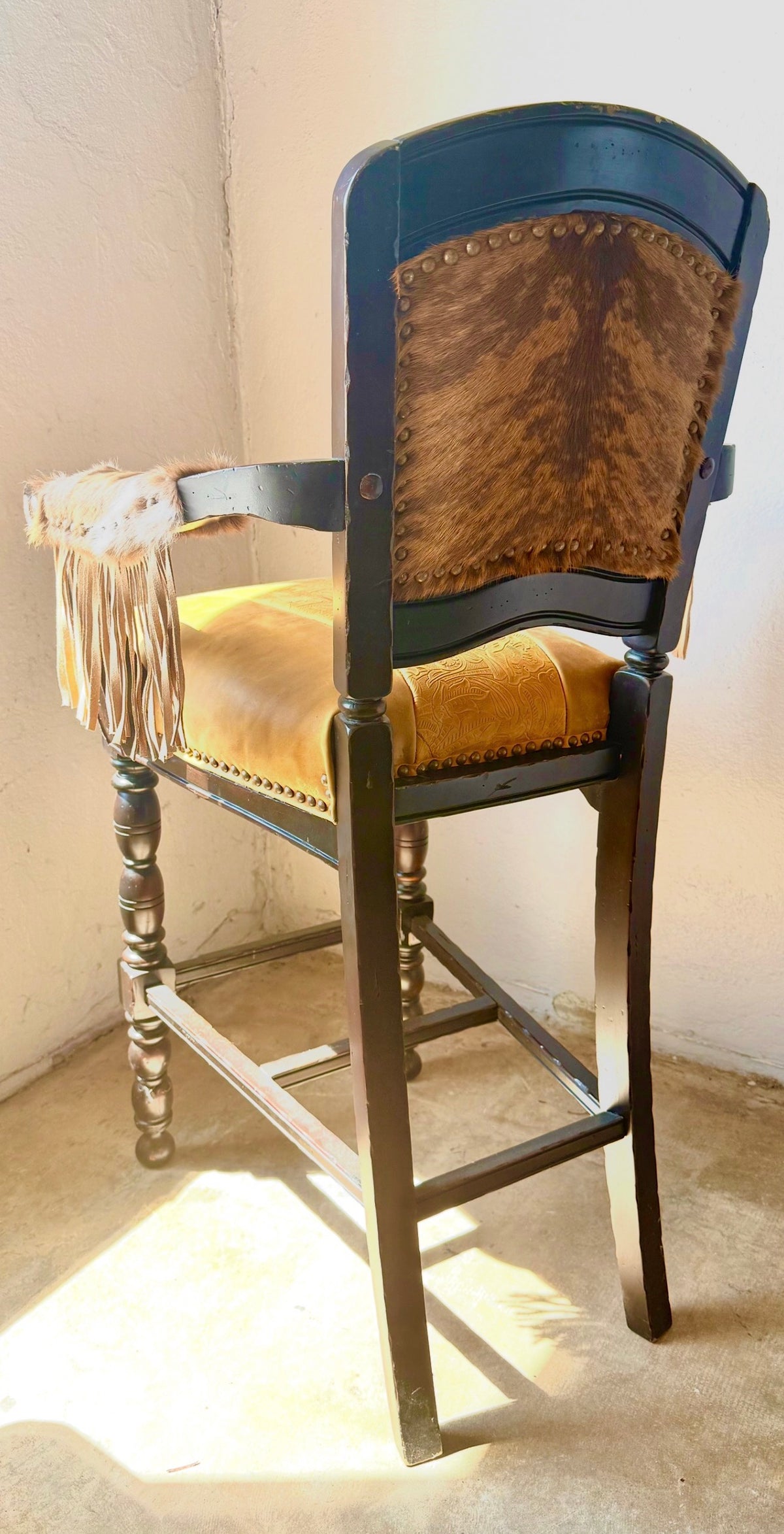 The Whitley Barstools Set (2)