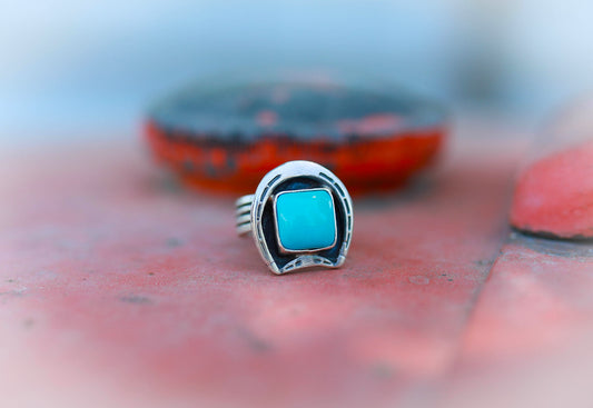 Horseshoe Ring Square Turquoise & Sterling Silver